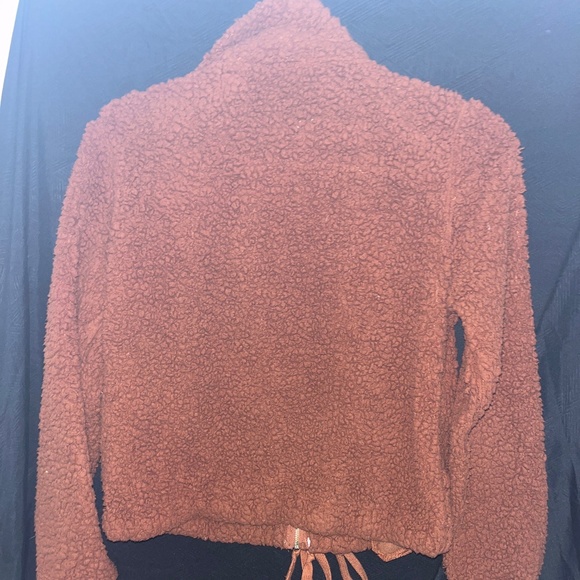 Cropped zip up - Picture 2 of 3